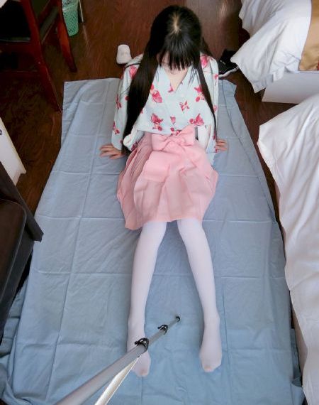 四川少妇bbb凸凸凸bbb按摩_720电视剧在线观看