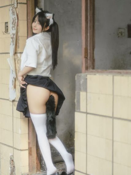 欧美另类激情综合区_720高清迅雷在线观看