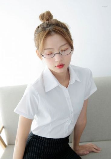 欧美比基尼翘臀壁纸_1080P电影在线观看